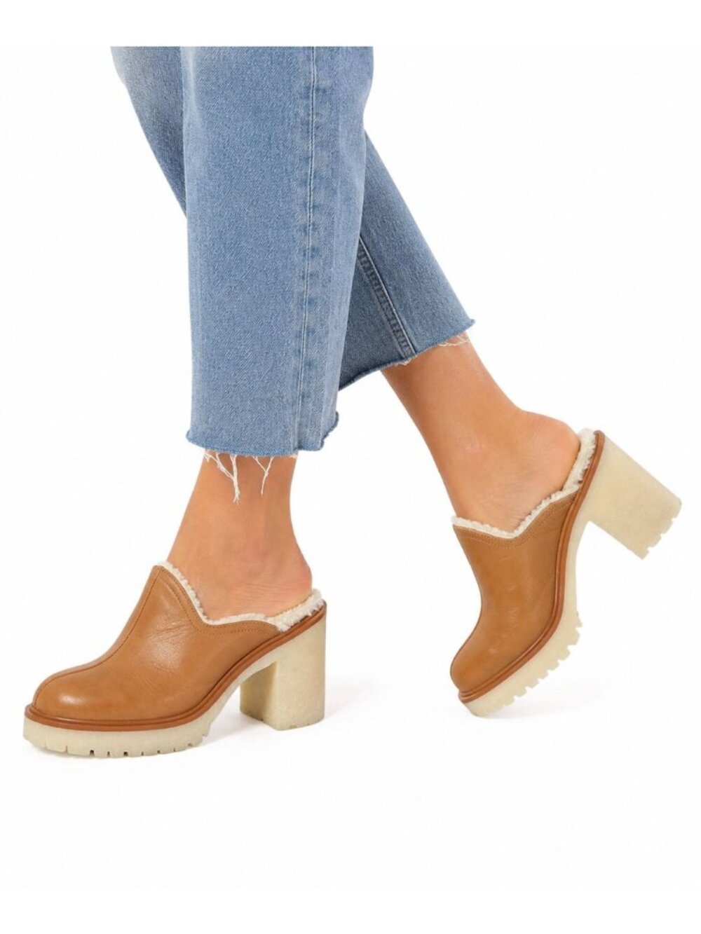 Free People Shoes Womens 7.5 Leather Caramel Clog Mule Boho Cottage Scandi Cozy